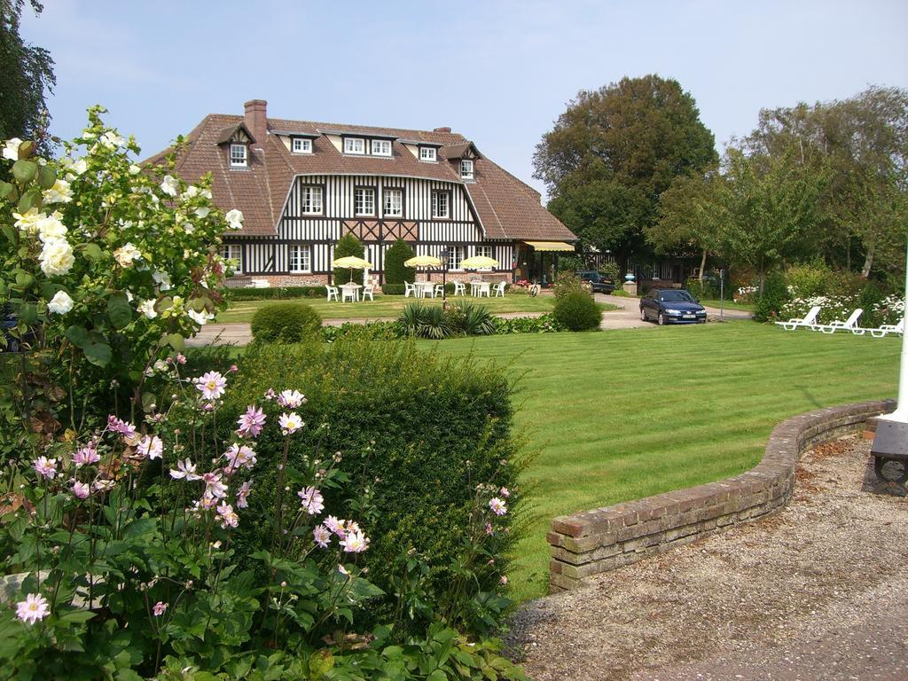 Golf Hotel Le Treport Exterior photo